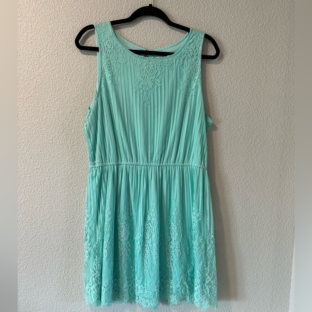 Xhilaration Sleeveless Mint Lace Dress (Size XL)